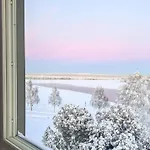 Penthouse Ounas With Private Sauna Rovaniemi